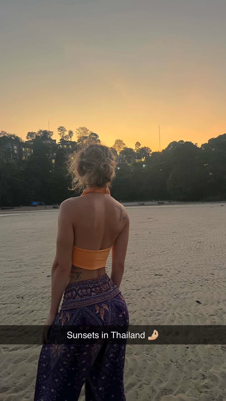 laurenj.fit snapchat image archive image