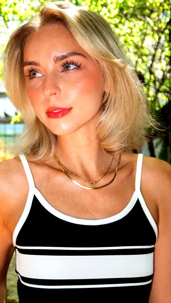 laurenj.fit image ~ Altpins