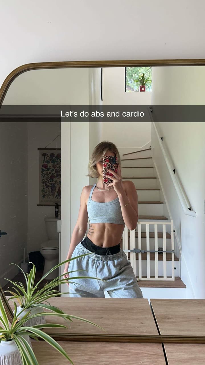 laurenj.fit snapchat image archive image