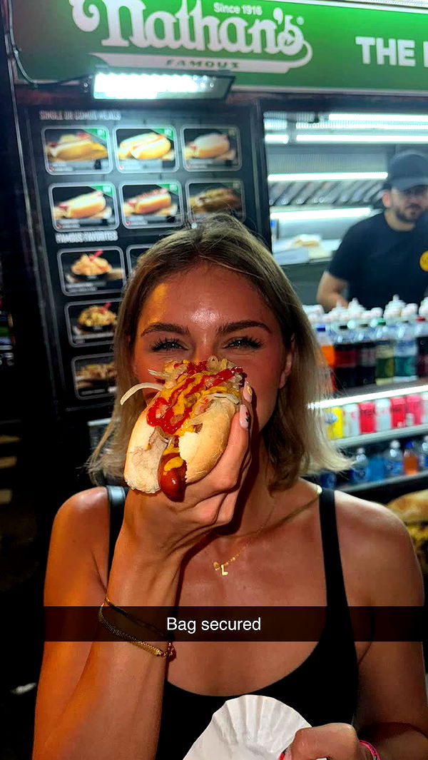 laurenj.fit image ~ Altpins