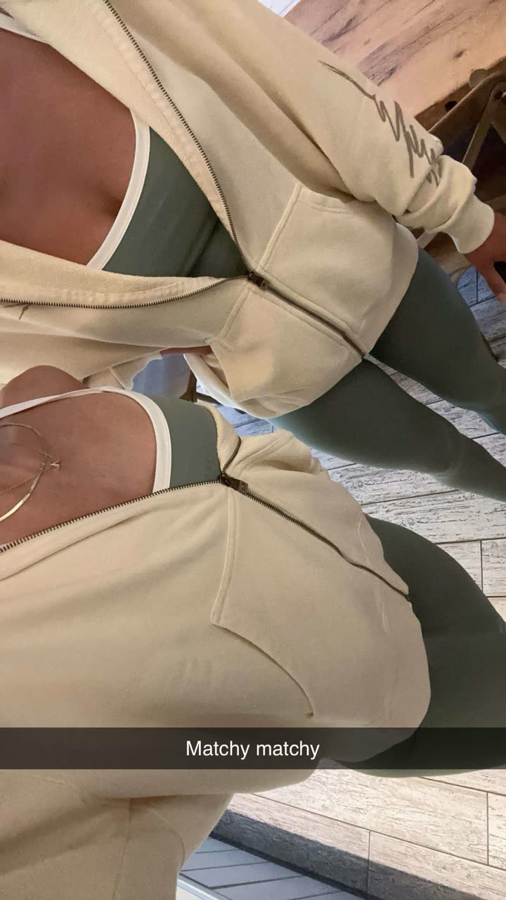 laurenj.fit snapchat image archive image