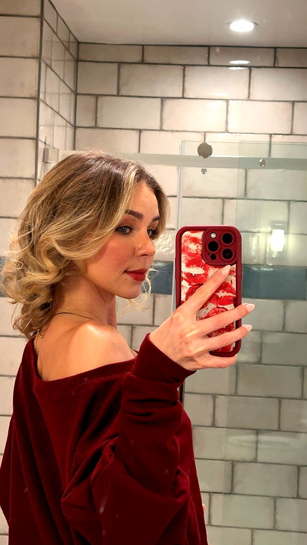 laurenj.fit image ~ Altpins