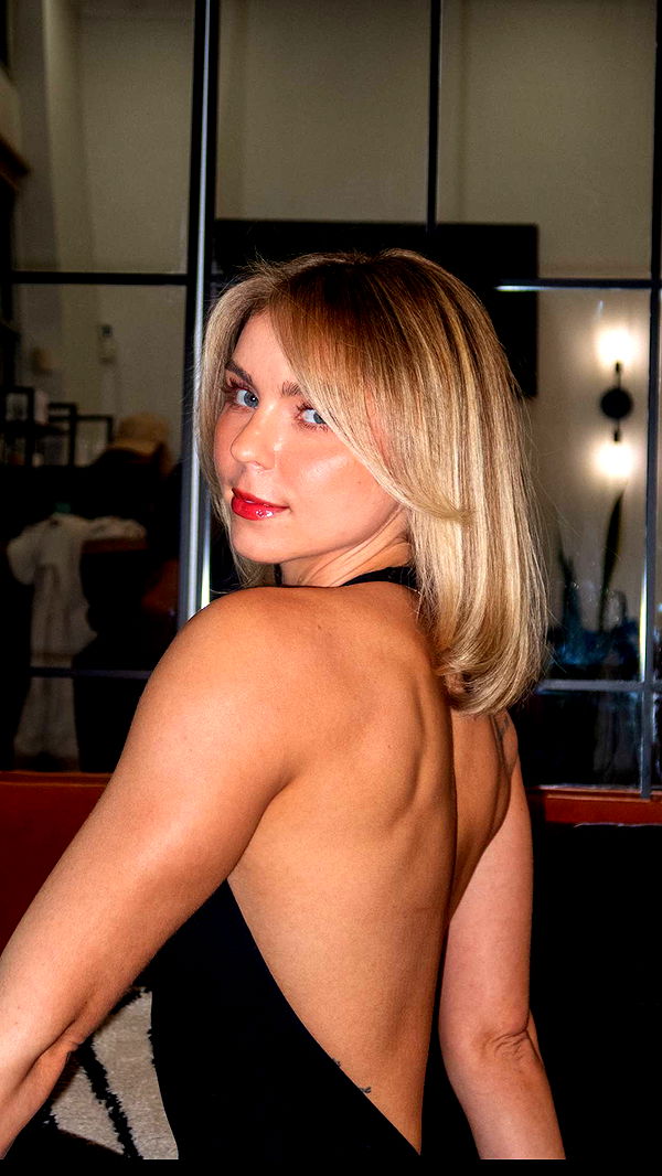 laurenj.fit image ~ Altpins