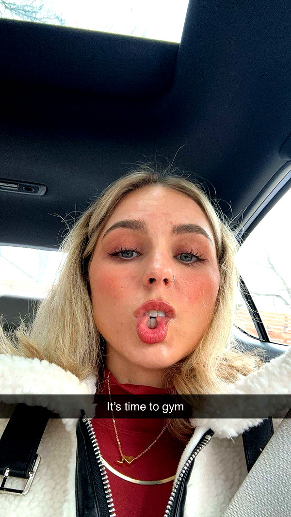 laurenj.fit image ~ Altpins