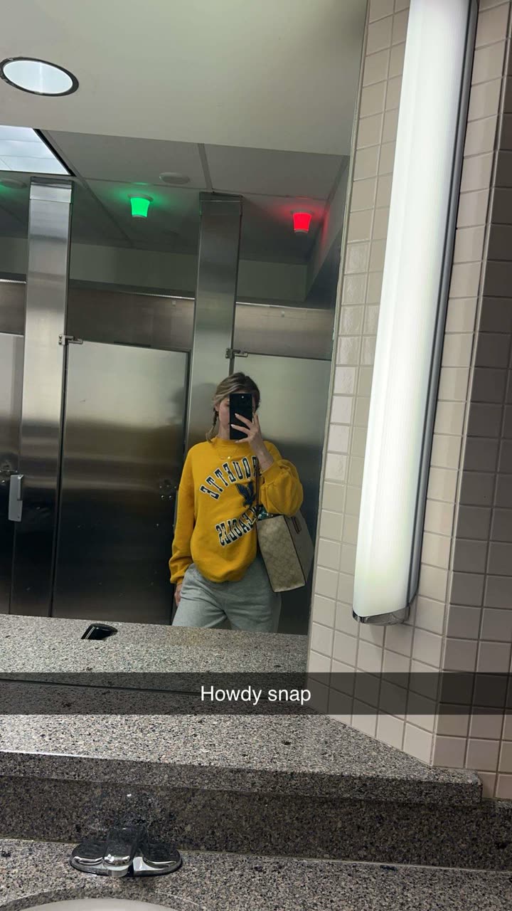 laurenj.fit snapchat image archive image