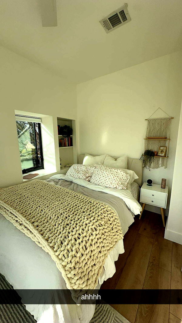 laurenj.fit image ~ Altpins