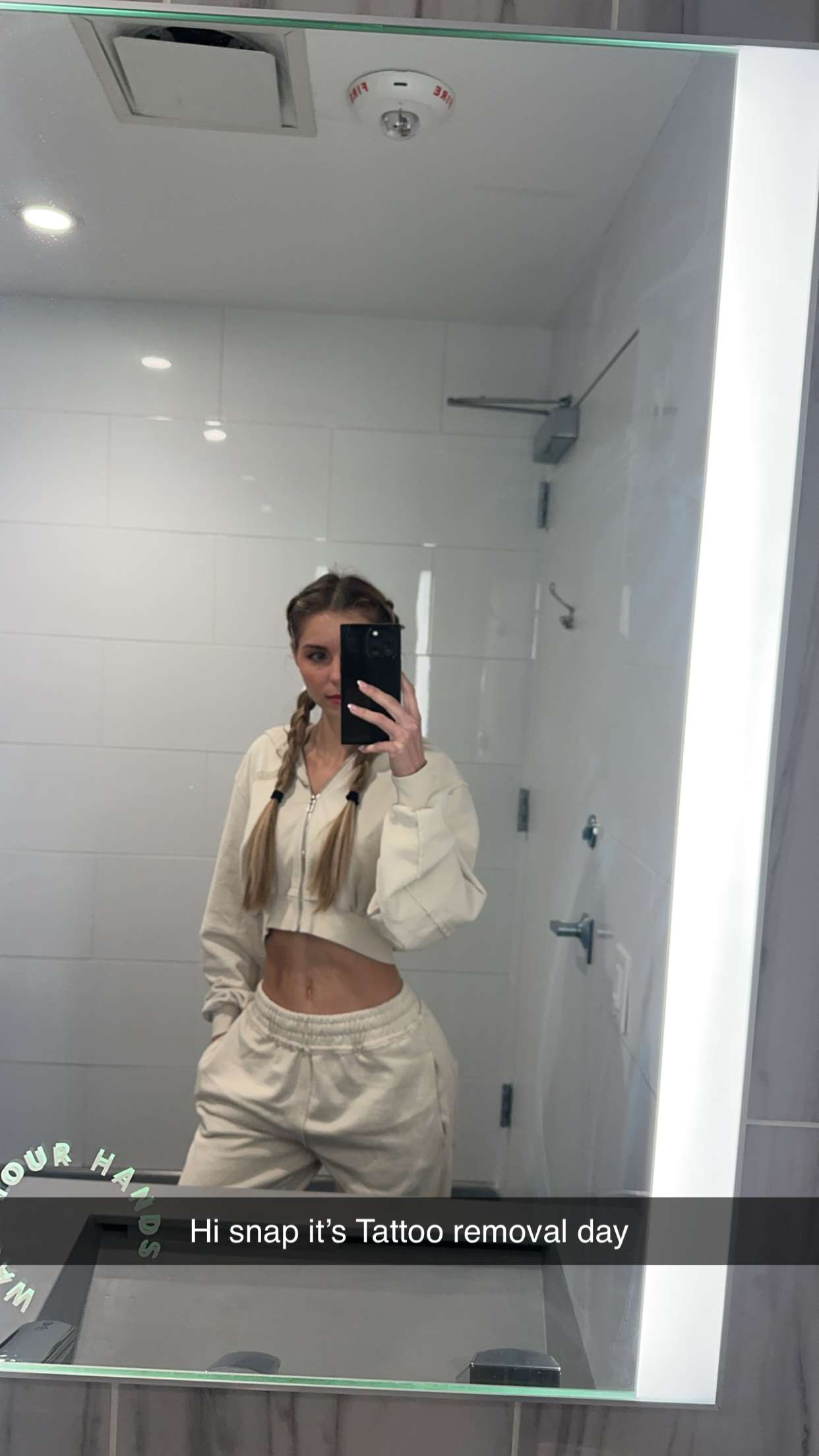 laurenj.fit snapchat image archive image