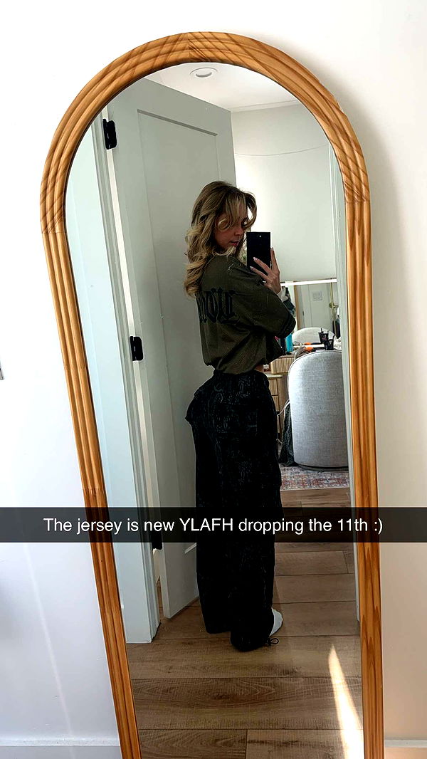 laurenj.fit image ~ Altpins