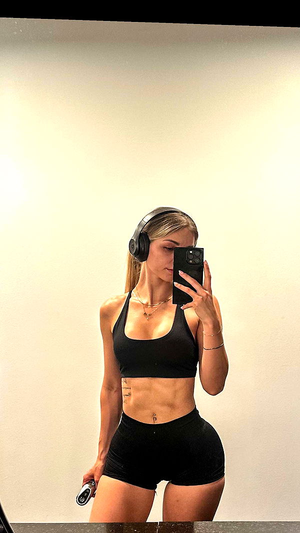 laurenj.fit image ~ Altpins