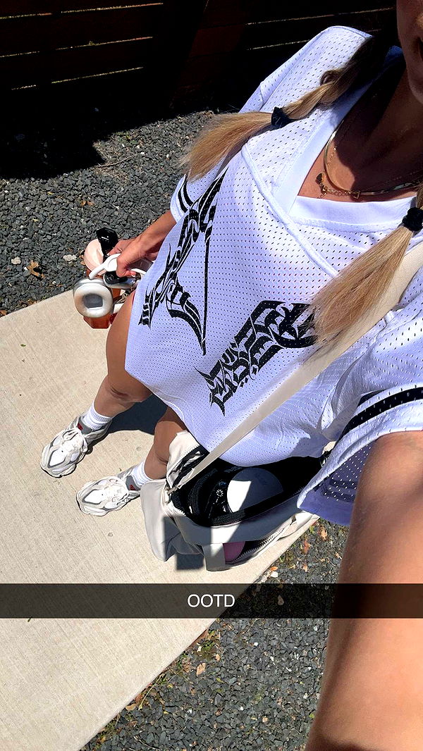 laurenj.fit image ~ Altpins