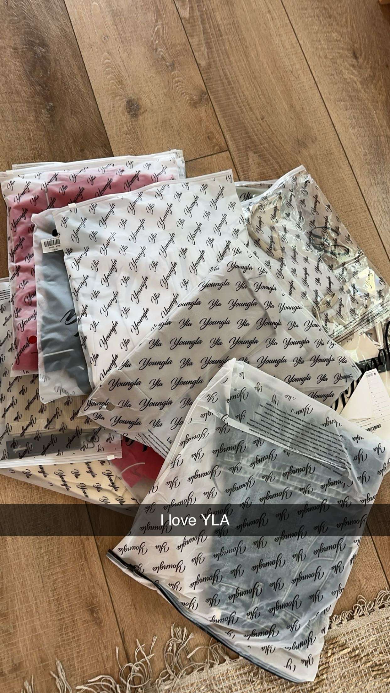 laurenj.fit snapchat image archive image