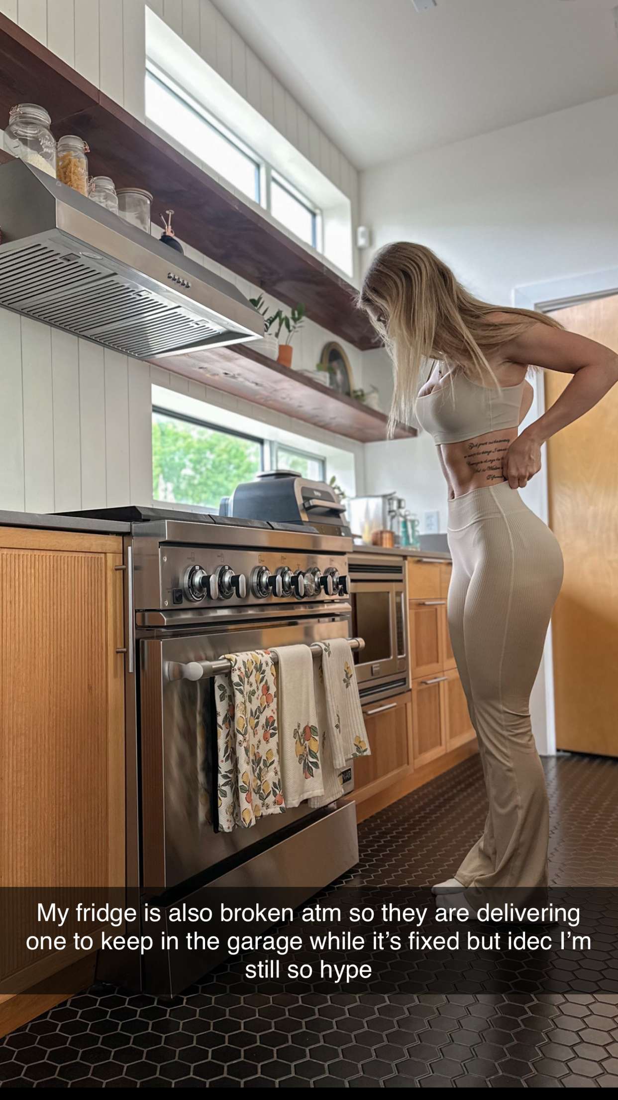 laurenj.fit snapchat image archive image