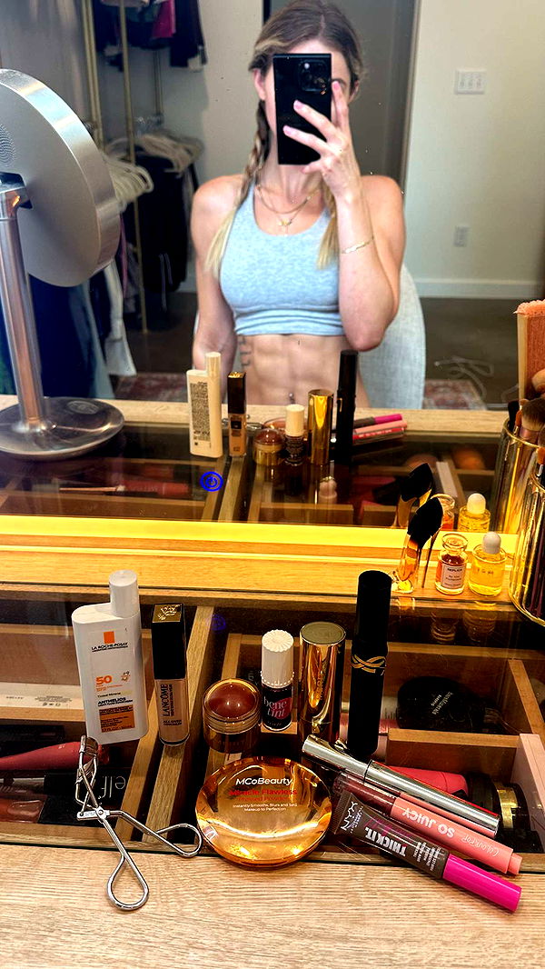 laurenj.fit image ~ Altpins