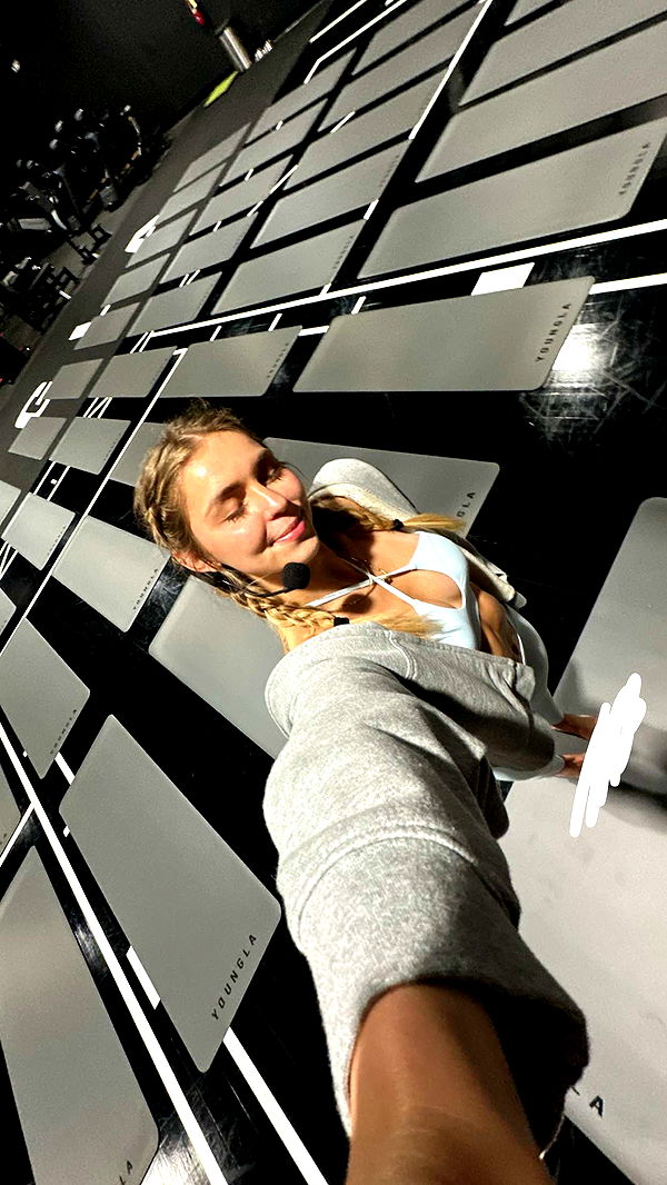 laurenj.fit image ~ Altpins