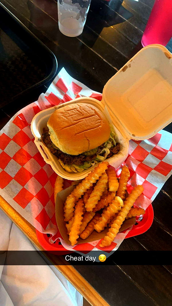 laurenj.fit image ~ Altpins