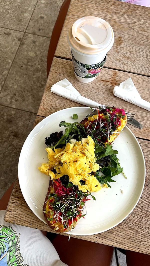 laurenj.fit image ~ Altpins