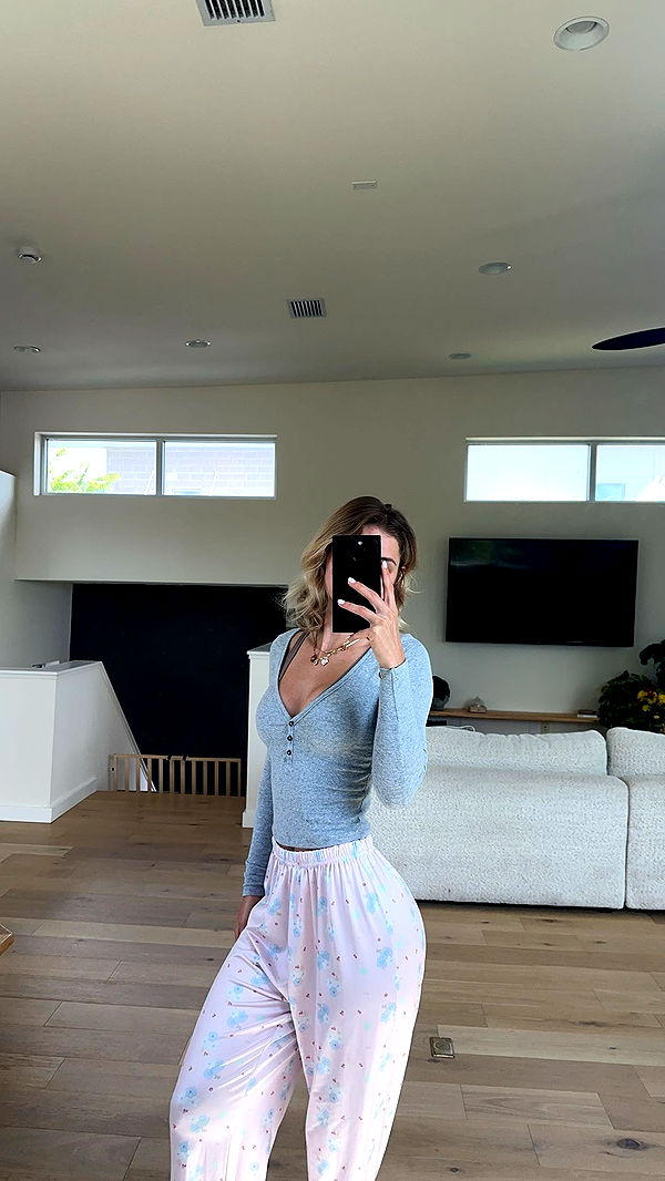 laurenj.fit image ~ Altpins