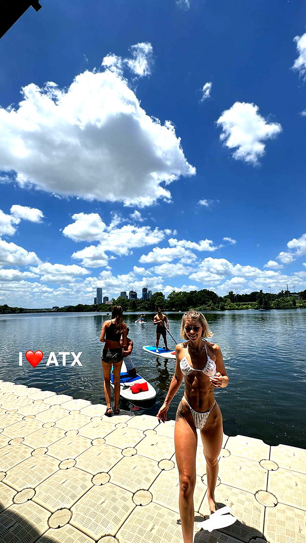 laurenj.fit image ~ Altpins