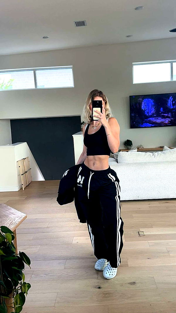 laurenj.fit image ~ Altpins