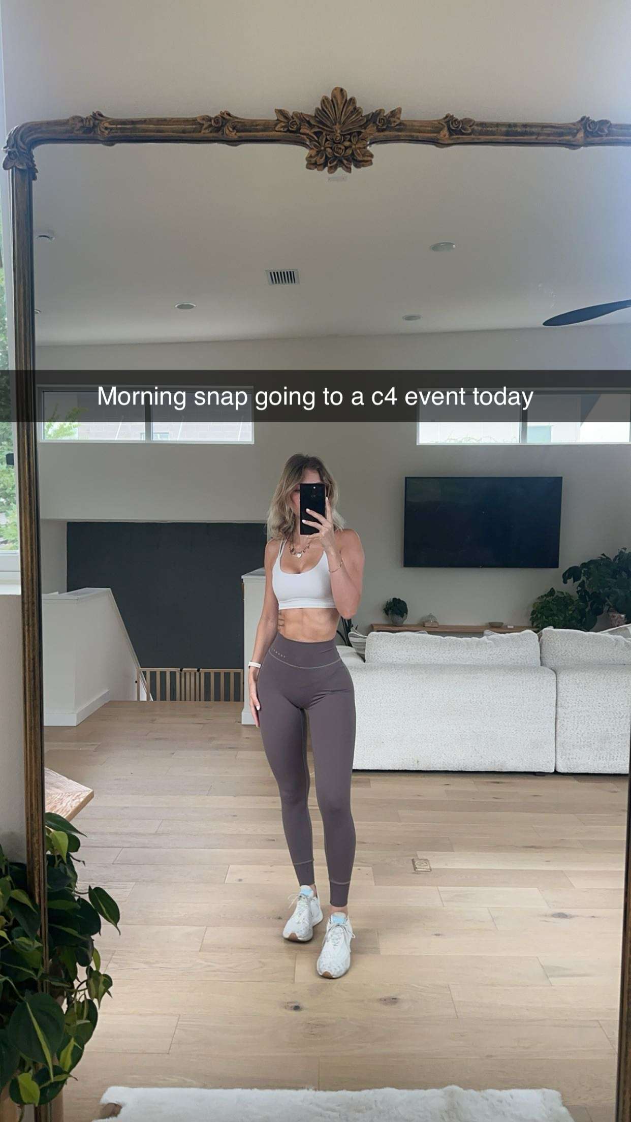 laurenj.fit snapchat image archive image