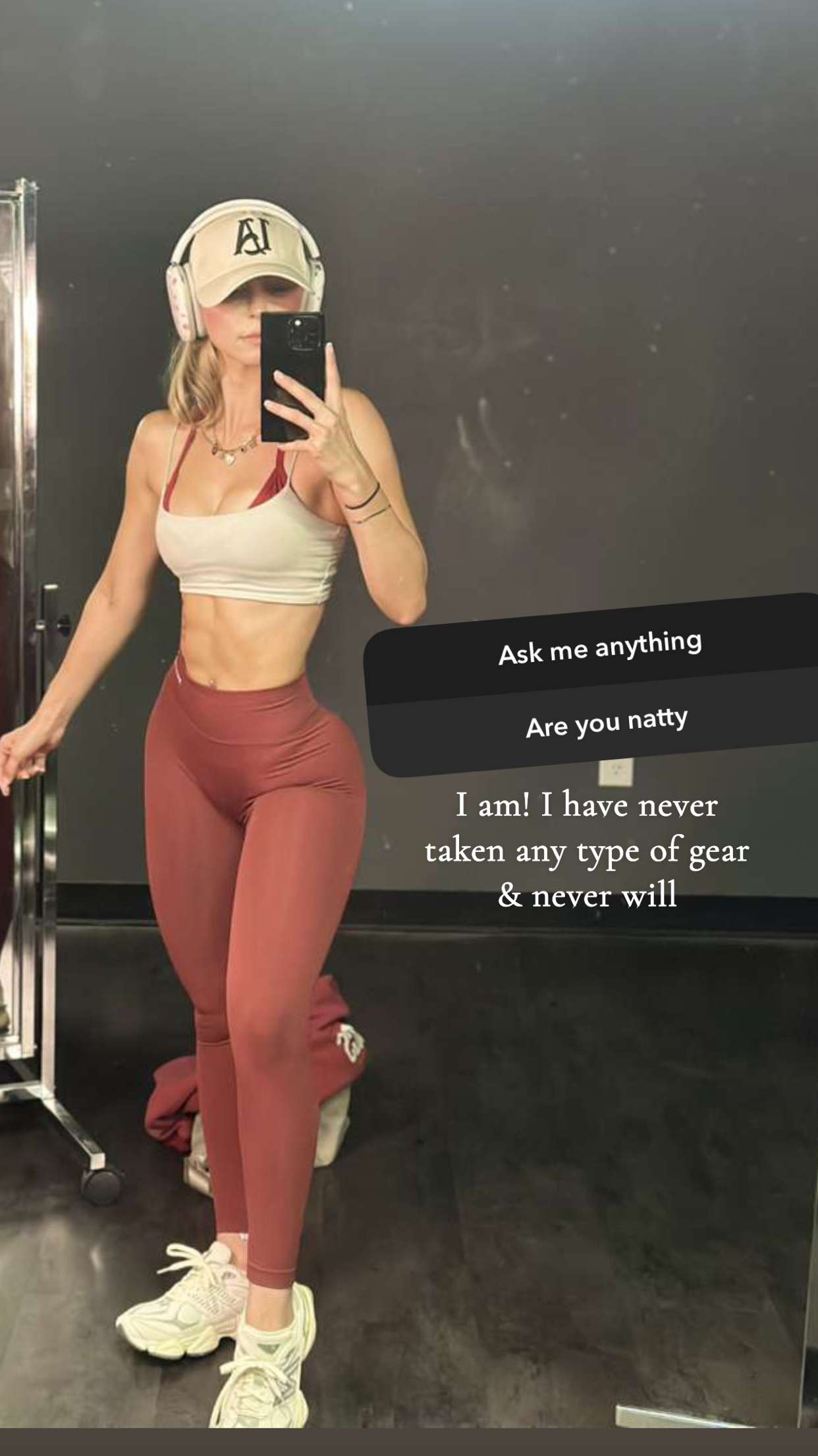 laurenj.fit snapchat image archive image