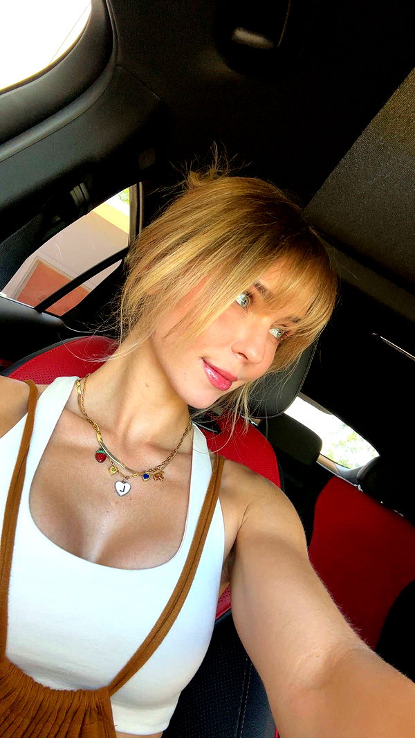 laurenj.fit image ~ Altpins