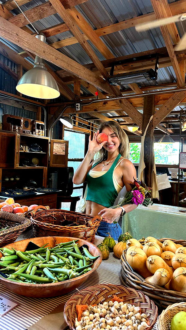 laurenj.fit image ~ Altpins