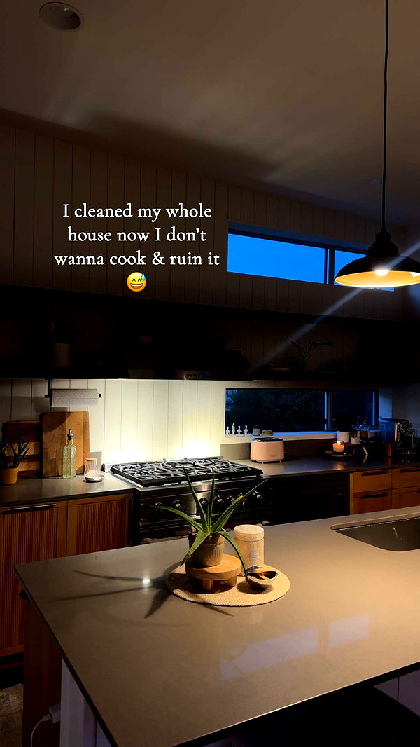 laurenj.fit image ~ Altpins