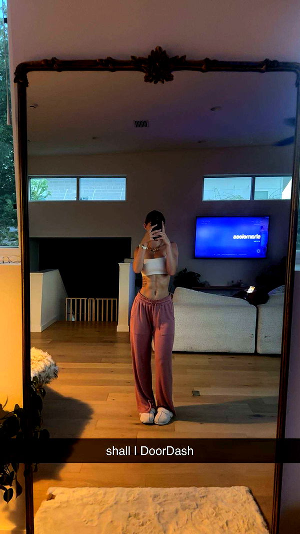 laurenj.fit image ~ Altpins