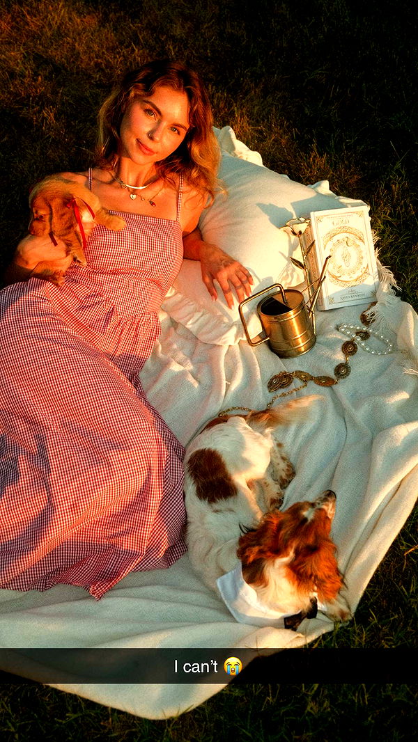 laurenj.fit image ~ Altpins