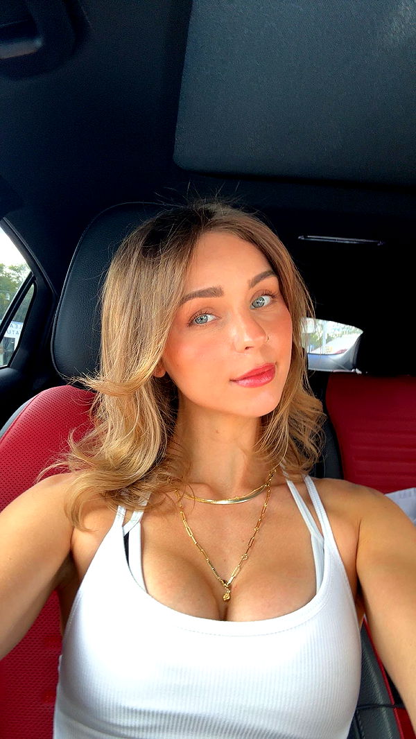 laurenj.fit image ~ Altpins