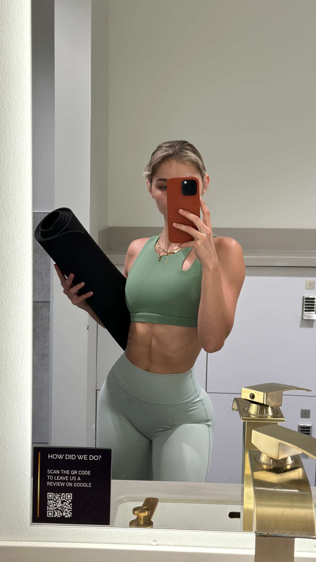 laurenj.fit snapchat image archive image