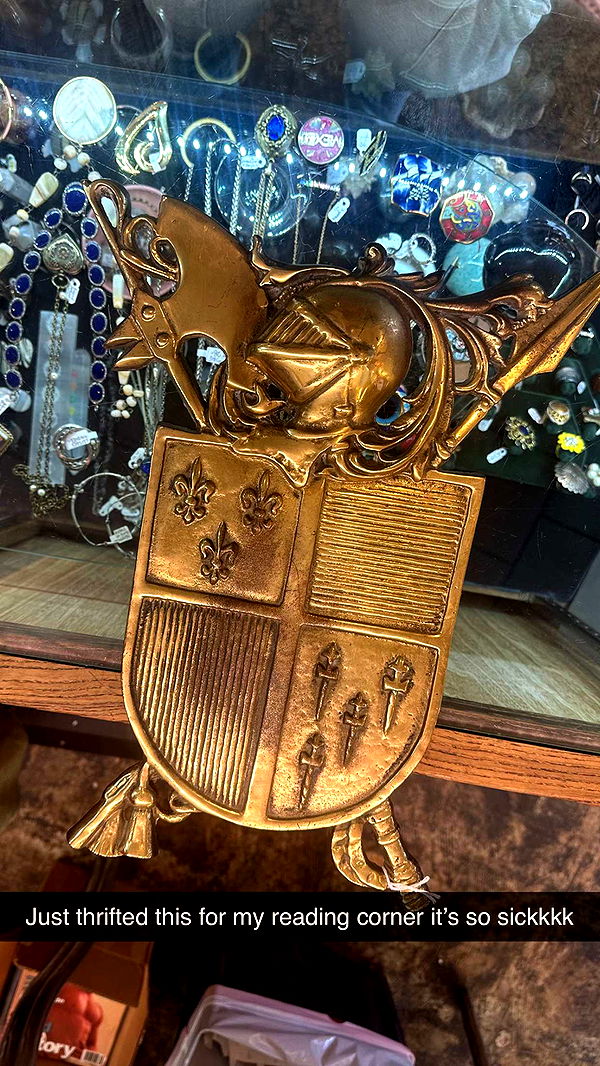 laurenj.fit image ~ Altpins