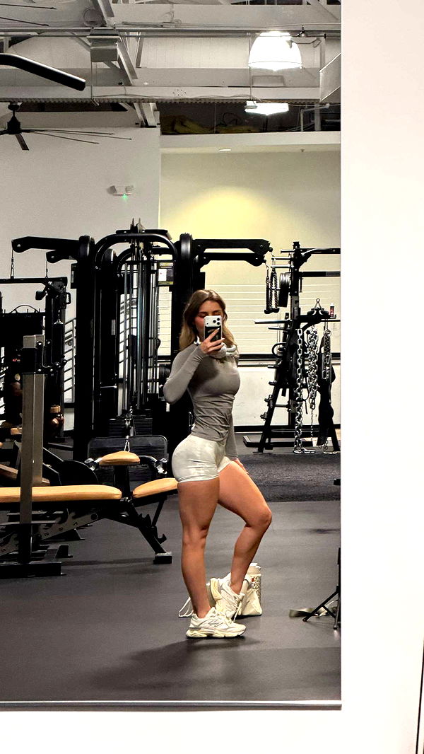 laurenj.fit image ~ Altpins