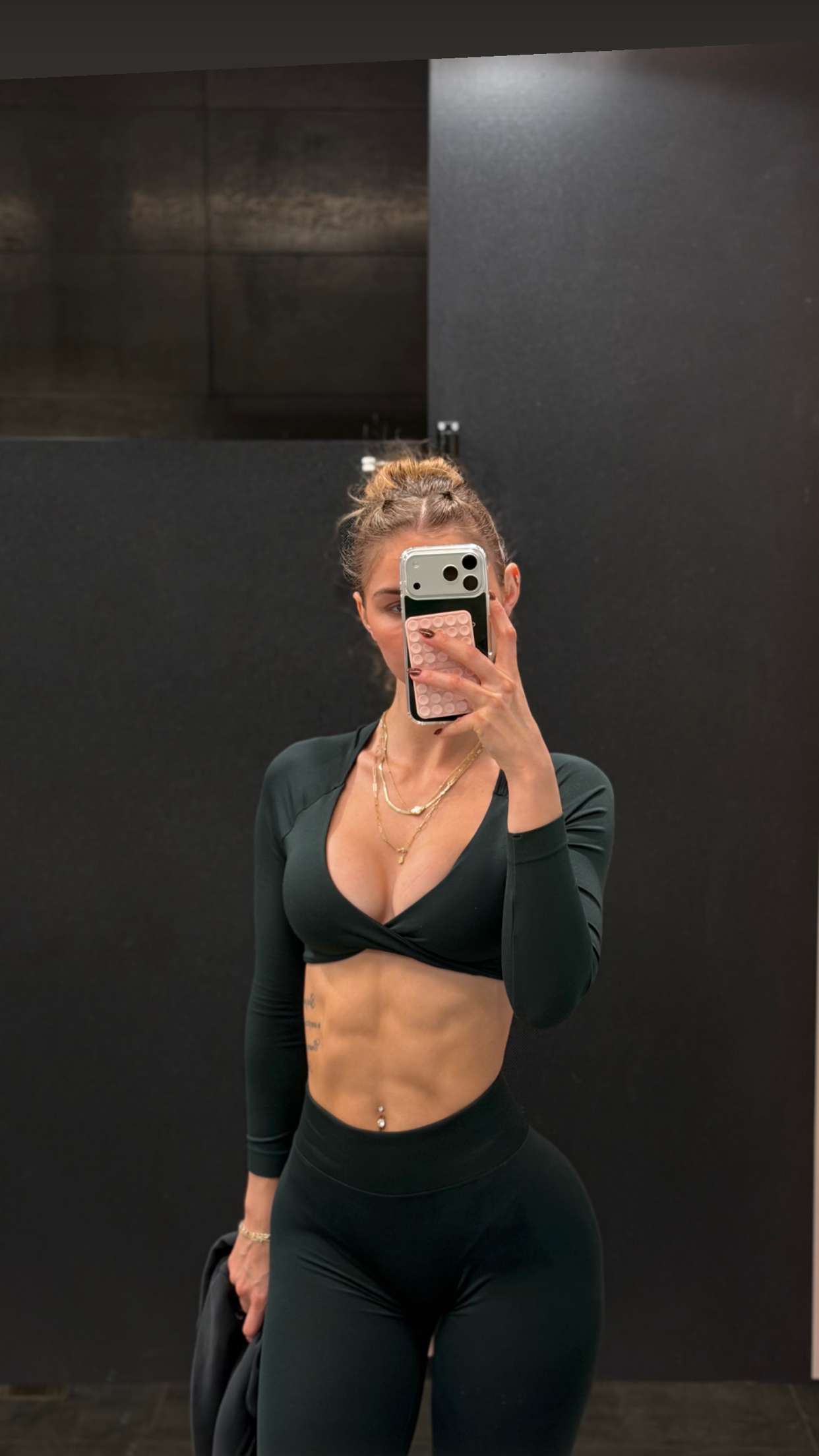 laurenj.fit snapchat image archive image