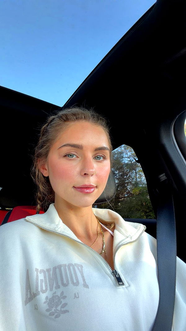 laurenj.fit image ~ Altpins