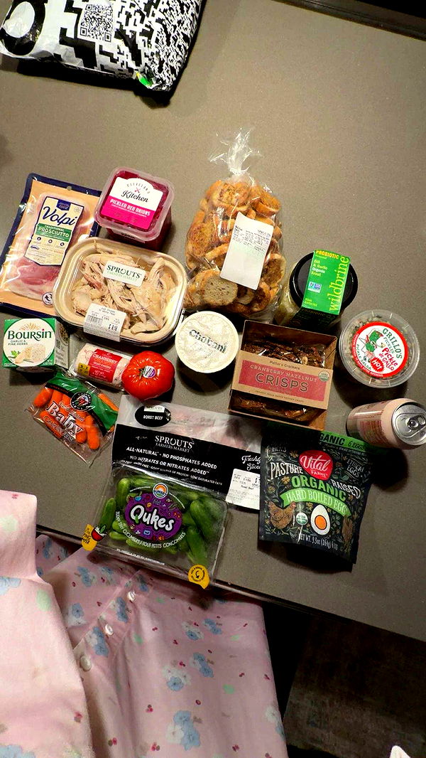 laurenj.fit image ~ Altpins