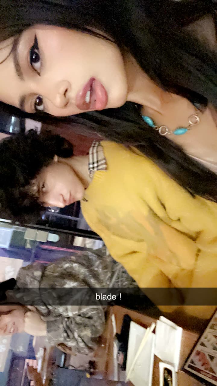 leonanaomii snapchat image archive image