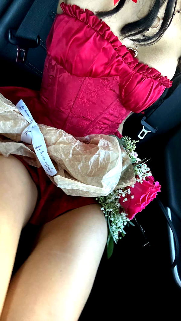 leonanaomii image ~ Altpins