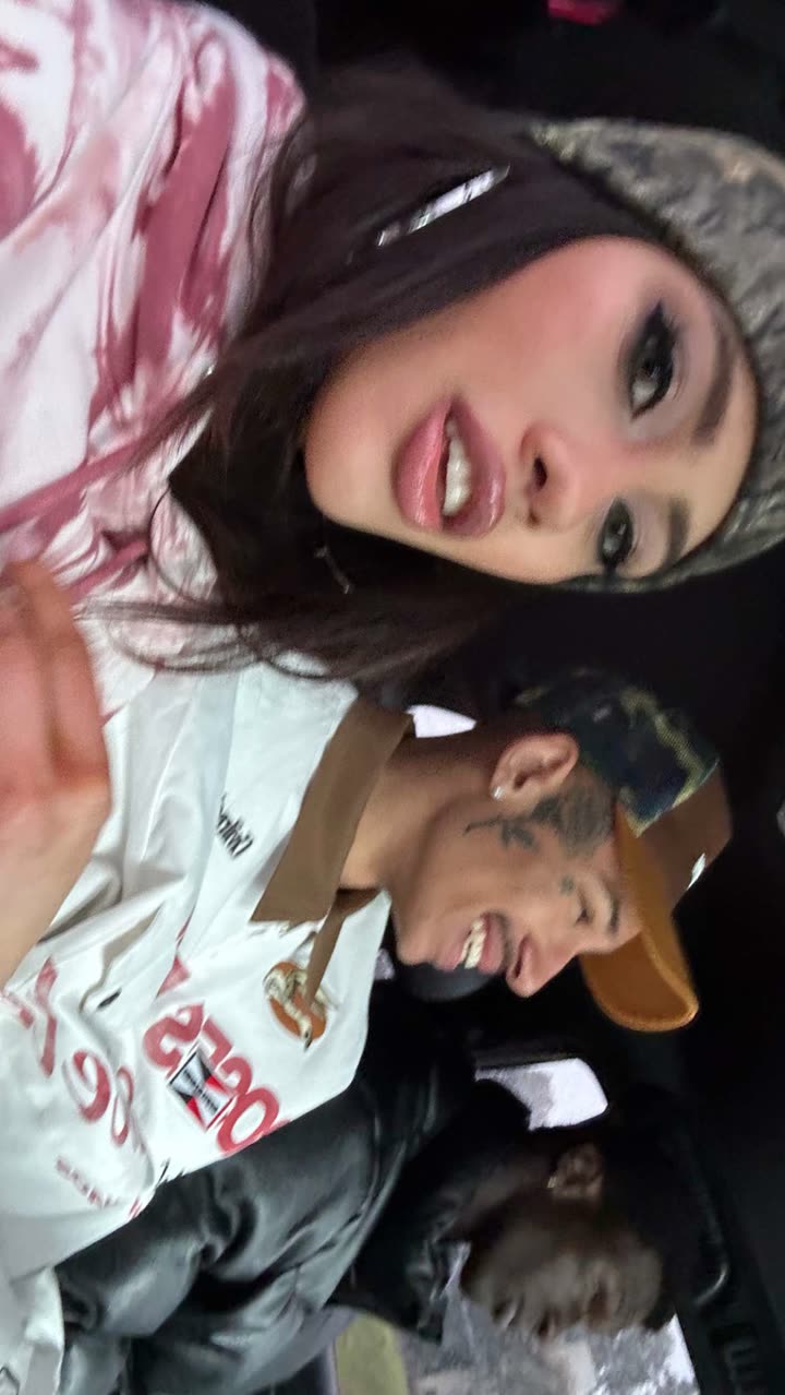 leonanaomii snapchat image archive image