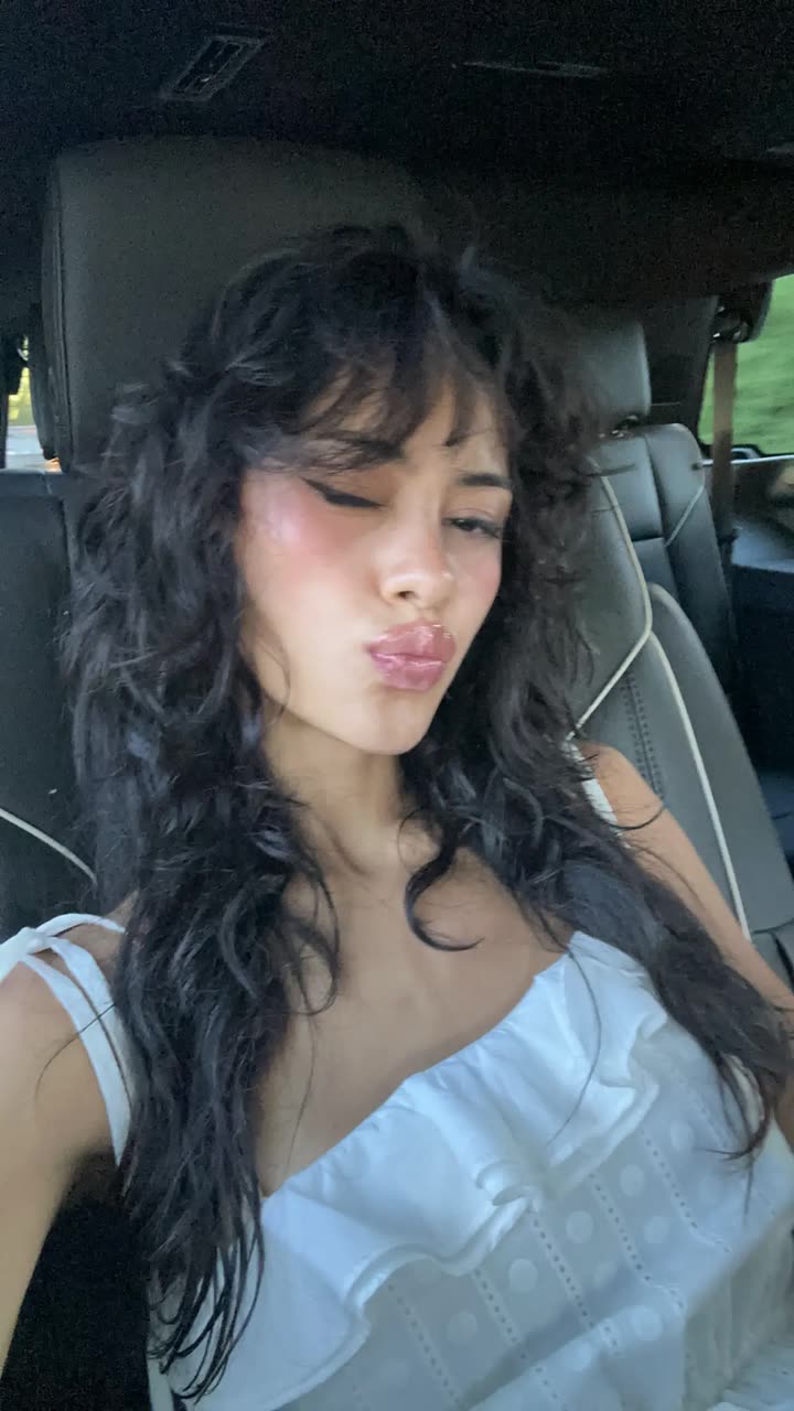 leonanaomii snapchat image archive image