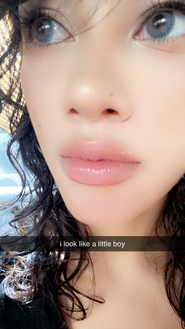 leonanaomii snapchat image archive image