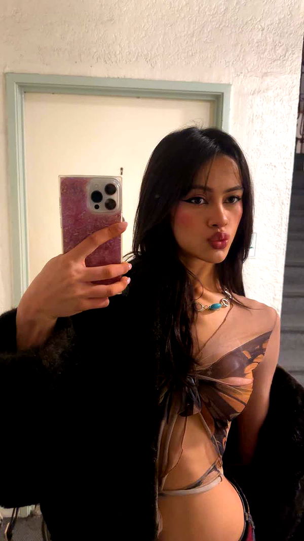 leonanaomii image ~ Altpins