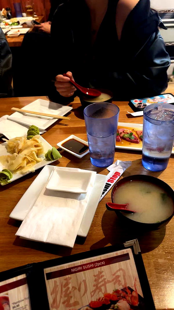 leonanaomii image ~ Altpins