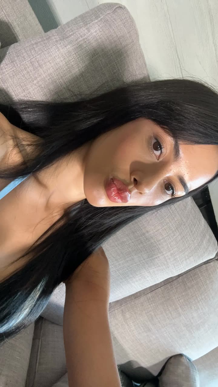 leonanaomii snapchat image archive image