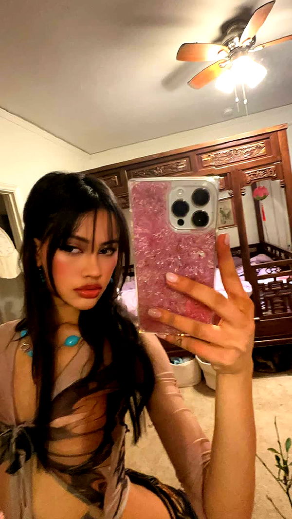 leonanaomii image ~ Altpins