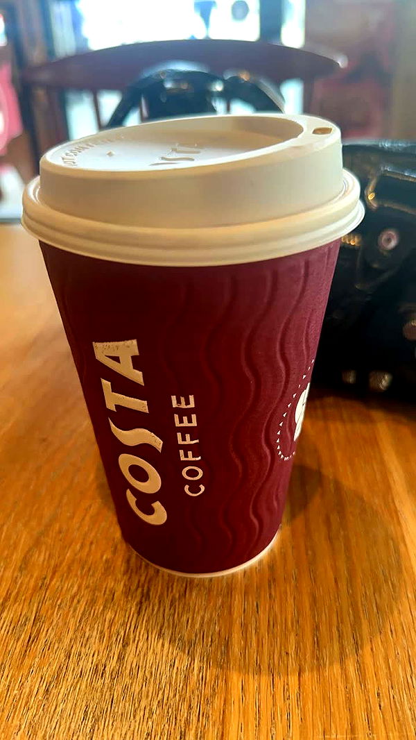 leonanaomii image ~ Altpins