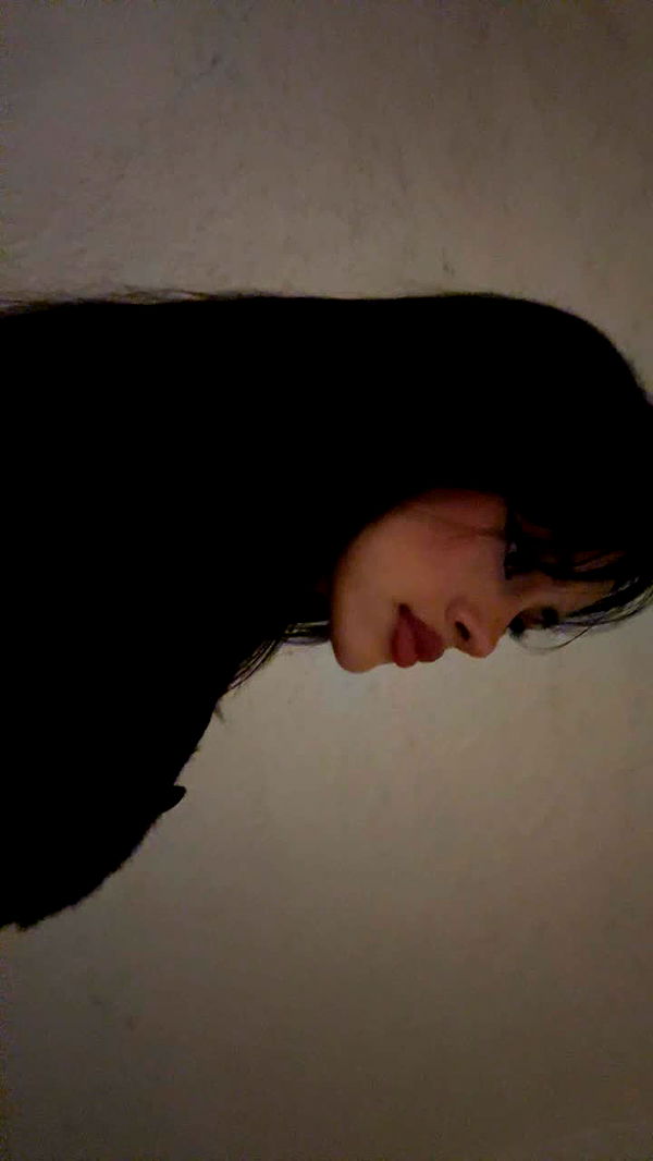 leonanaomii image ~ Altpins