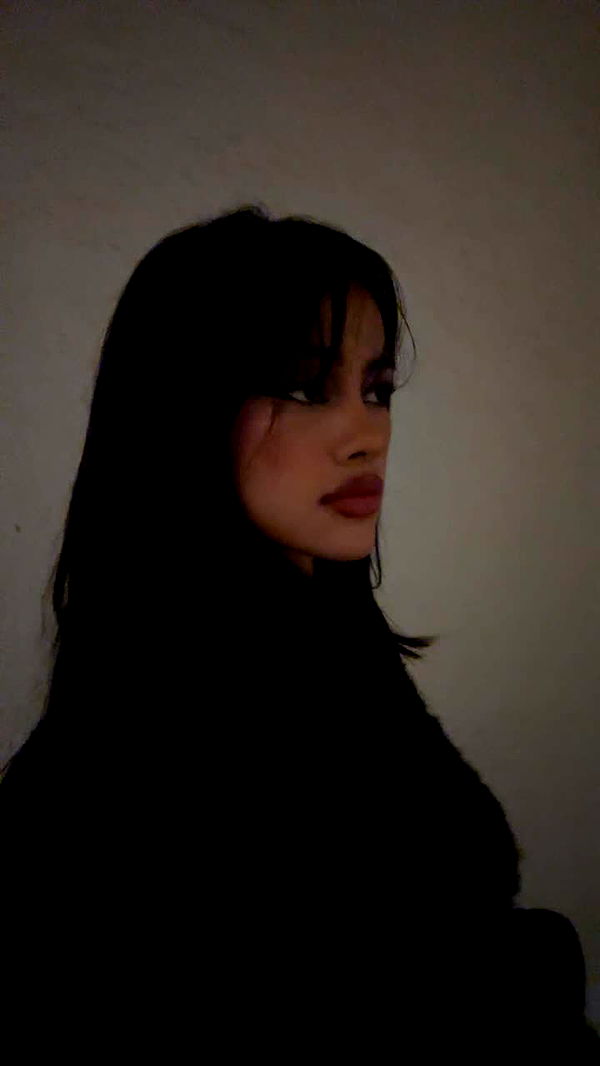 leonanaomii image ~ Altpins