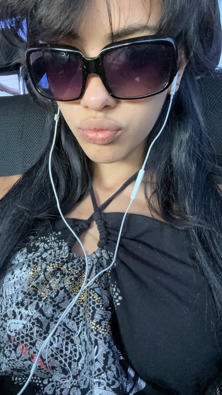 leonanaomii snapchat image archive image